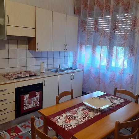 Casa Vacanza Bel Vedere Villa Villamassargia Buitenkant foto